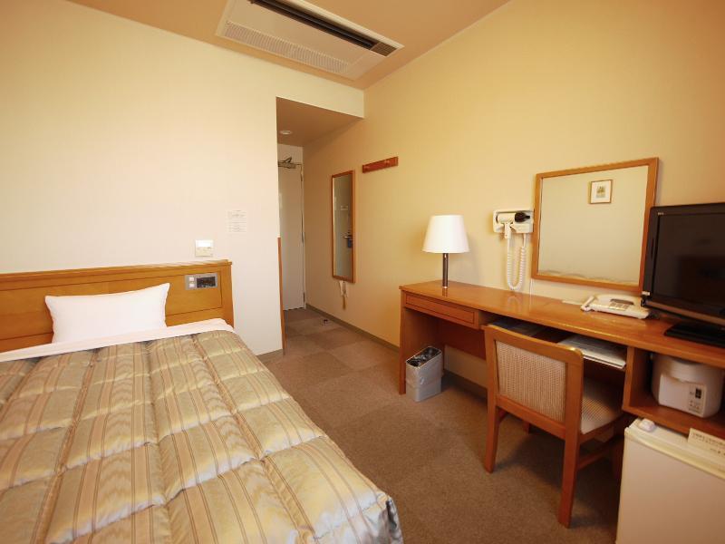Hotel Route-Inn Yonezawa Ekihigashi Extérieur photo